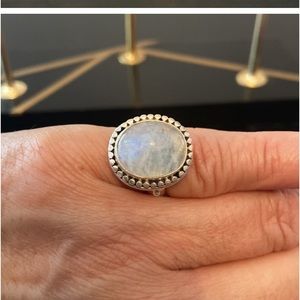 Spectacular rainbow moonstone 925 silver ring